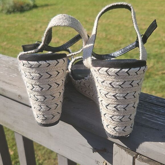 Torrid Natural Jute Platform Wedge Sandals (WW) – Size 10 - Picture 3 of 8
